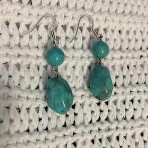 Earrings with turquoise stones